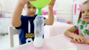 Диана и Рома ( Diana Roma ) - Диана и Рома проверяют трюки и эксперименты с воздушными шариками