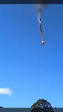Воздушный шар загорелся и упал в Бразилии. Восемь человек погибли.