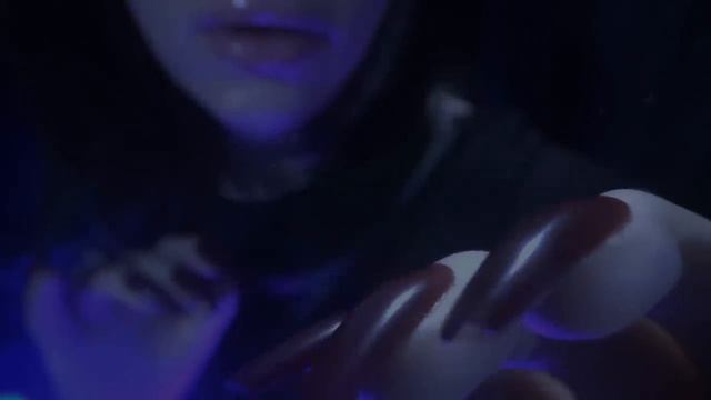 ASMR Peaches. Без слов, звуки рта, гипнотические движения рук.