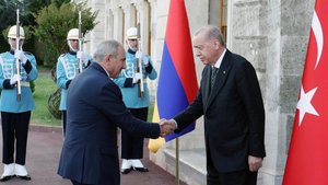 Пашинян пригласил Эрдогана посетить Армению весной 2026 года