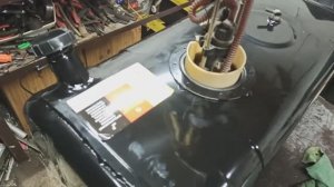 Подгоняю бензонасос под новый топливный бак на газеле. Как увеличить высоту бензонасоса на газели.