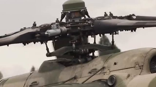 БУМАЖНЫЙ САМОЛЁТ. Сильная песня.mp4