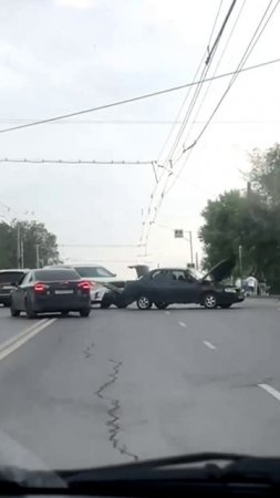 Авария в Омске напротив БСМП