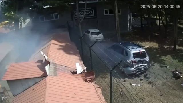 В Харькове кто то подорвал ВСУшников с помощью скутера. Жесть.