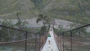 Мост через реку Чулышман (Горный Алтай).