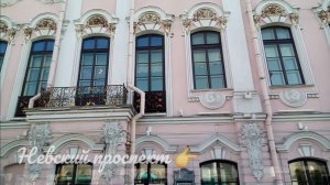 Просто садимся в любой автобус и едем по Невскому проспекту 🧐 И вот вам уже экскурсия!