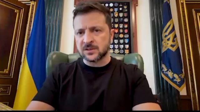 Украина будет усиливать санкции против своих граждан, которые «помогают России», заявил Зеленский.