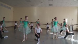 МГАХ. Полонез. (муз. М.Глинки, хор. М.Северцевой)