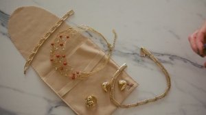 5704899-uhd_4096_2160_24fps