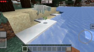 В Майнкрафт нашли редкую белую лису и лисëнка