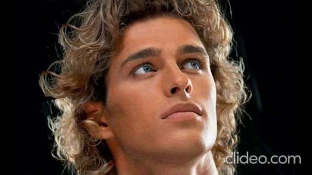 Видео. Сумасшедший актер Василий Степанов