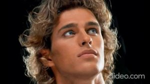 Видео. Сумасшедший актер Василий Степанов