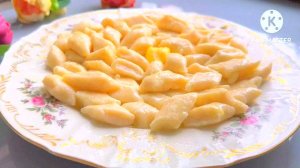 ПРОСТОЙ РЕЦЕПТ ИЗ КАРТОШКИ, ЯЙЦА И КЕФИРА ЗА 10 МИНУТ!  МУЖ ТАКИЕ ЕСТ ПО 10 ШТУК И НЕ ТОЛСТЕЕТ!