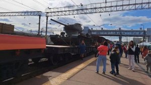 ПРИБЫЛ ПОЕЗД ПОБЕДЫ! ДВА ПАРОВОЗА, ТАНК Т-34, ЗЕНИТКА, АРТИЛЛЕРИЯ, МЕДИЦИНСКИЙ ВАГОН, ГЕНЕРАТОР.