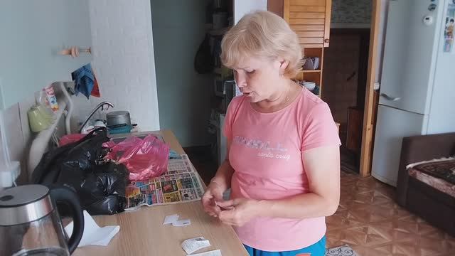 ЗАКУПИЛАСЬ, ХВАТИТ НА ДОЛГО. ИЗ ГОРОДА В ДЕРЕВНЮ.