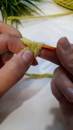 Уроки для начинающих. Кольцо амигуруми из плюшевой пряжи