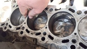 гильзовка БМВ М52Б25.mp4