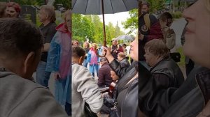 Группа крови на рукаве
мой порядковый номер на рукаве
Пожелай мне удачи.. 21.06.2025 ДР Виктора Цоя