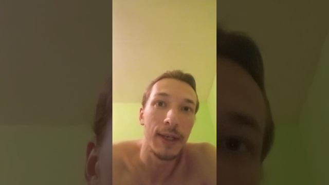 Девушка назначает встречу в кафе что это озночает