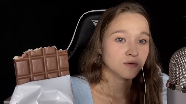 077. АСМР итингмукбанг сладостей + болталка
