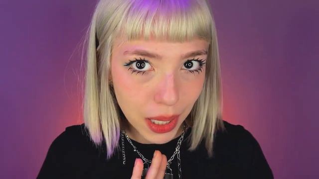 anna dreamy ASMR. Тихий голос, звуки рта, движения рук, фейковая еда и манипуляции с ней.