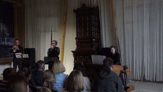 Тишина. Поет Елена Старкова.