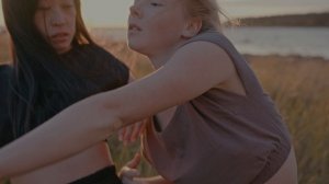10570990-uhd_4096_2160_25fps