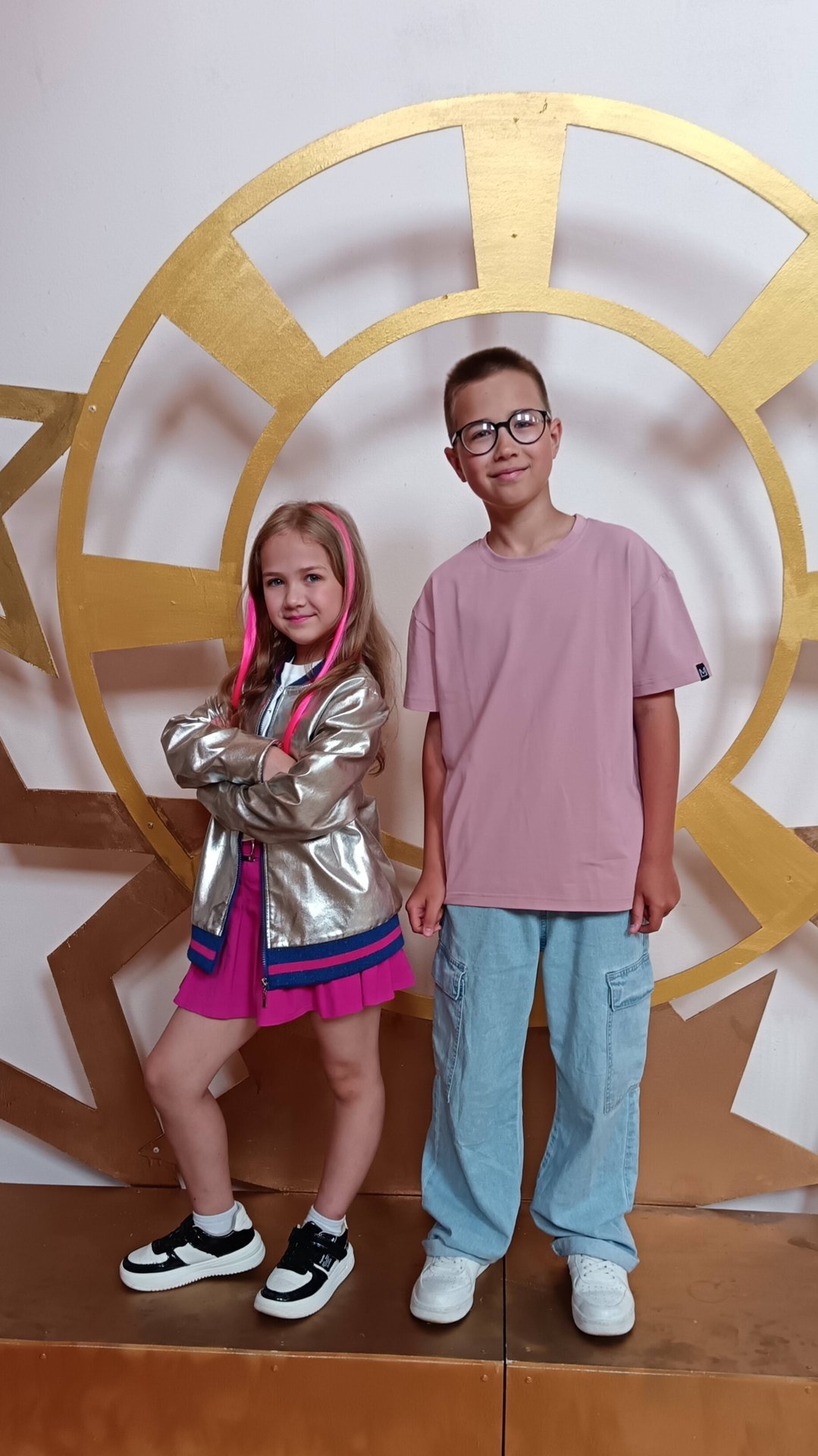 Аня и Артём Лисник! Песня Паруса