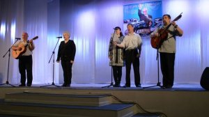 "Следы ровесников".