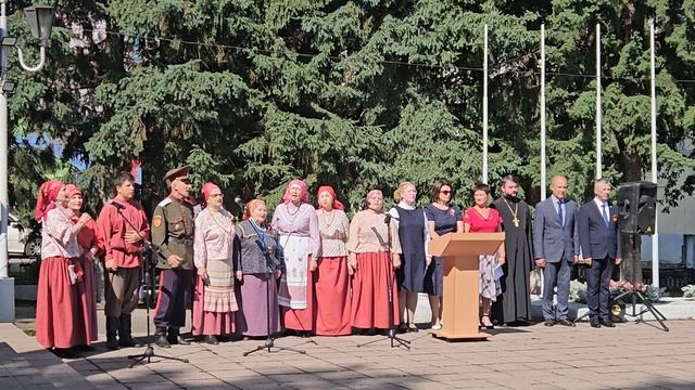 Ансамбль "Здравица" на городском митинге День памяти и скорби