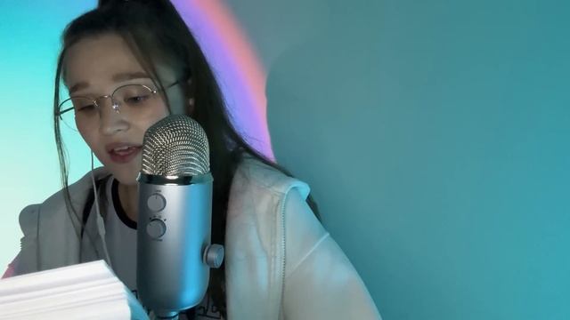 033. АСМР чтение книги смотреть онлайн