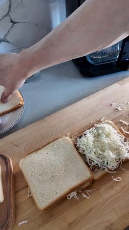 СЕНДВИЧ С ТУНЦОМ