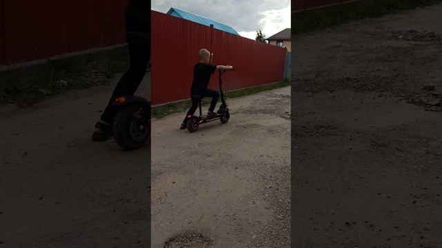 Трюки на электро самакате