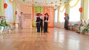 "Танец джентельменов" Поздравление от мальчиков на праздник 8 марта.