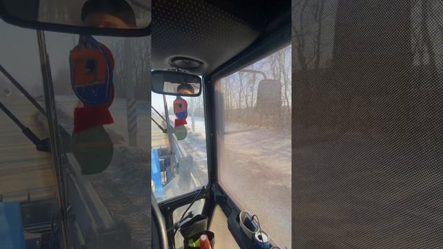 Суть моей работы на мтз 82.1 со щеткой #трактор #automobile #трактористы #мтз #мтз82