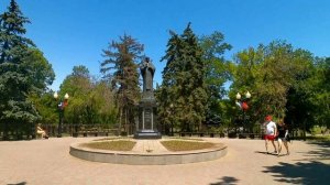 Отдых с детьми бесплатно парк Никольский.