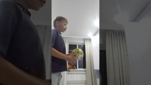 открываю шкафы ударом мяча вторая часть первая полу часть