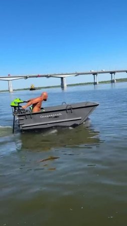 Лодка из ящика для бетона 😁👌