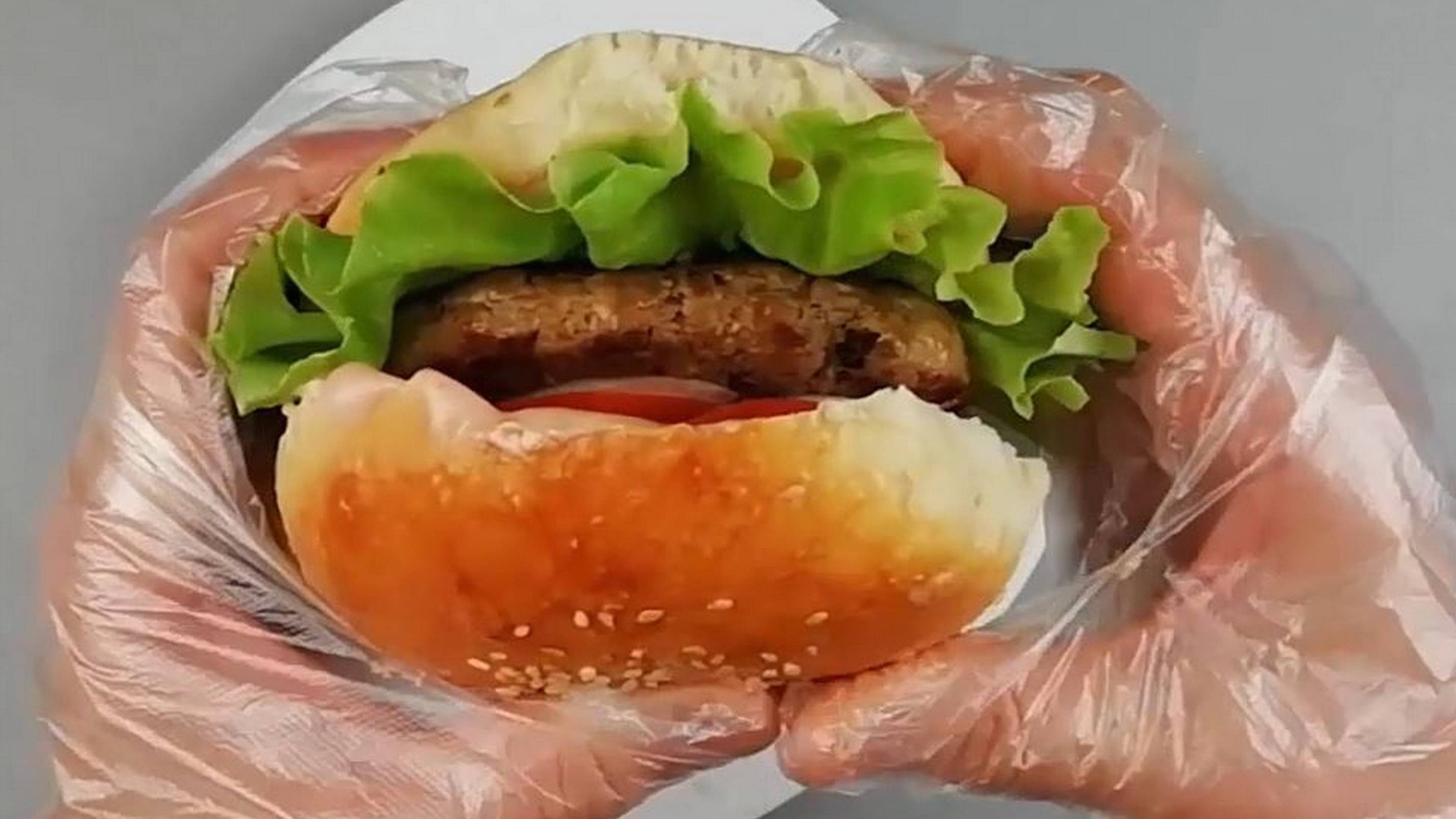 Как сделать вкусный бургер ДОМА,с МЯСНОЙ котлетой и Булочки для Бургеров,вкуснее, чем в Макдональдс