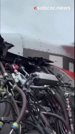У Superjet-100 «Азимута» при взлете из Внуково оторвало капот двигателя