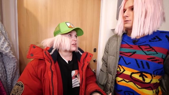 БРУНО - BRUNO -ПОМЕНЯЛИСЬ ТЕЛАМИ С ДЕВУШКОЙ НА 24 ЧАСА смотреть онлайн