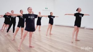 шоу-балет Do-Mi-No, в зале