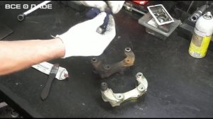 3. Замена скобы суппорта переднего тормозного механизма