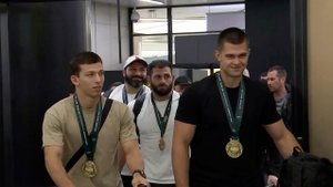 Российские дзюдоисты вернулись в Москву после чемпионата мира в Будапеште: кадры