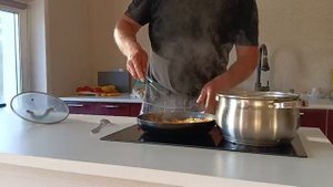 pro.hozyaistvo Весенний суп из щавеля: вкуснее, чем у бабушки! Смотри и повторяй