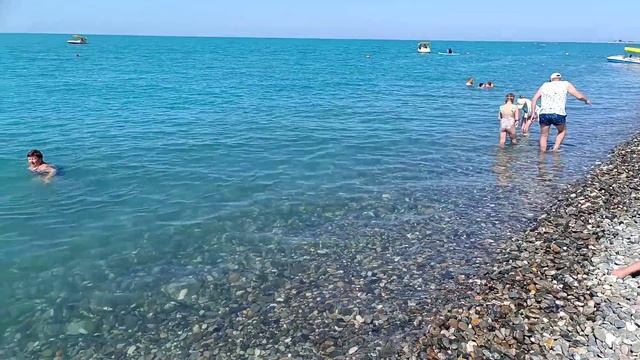 Море на пляже Бархатные сезоны в Сириусе