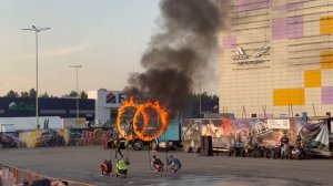 Прыжок через горящие кольца