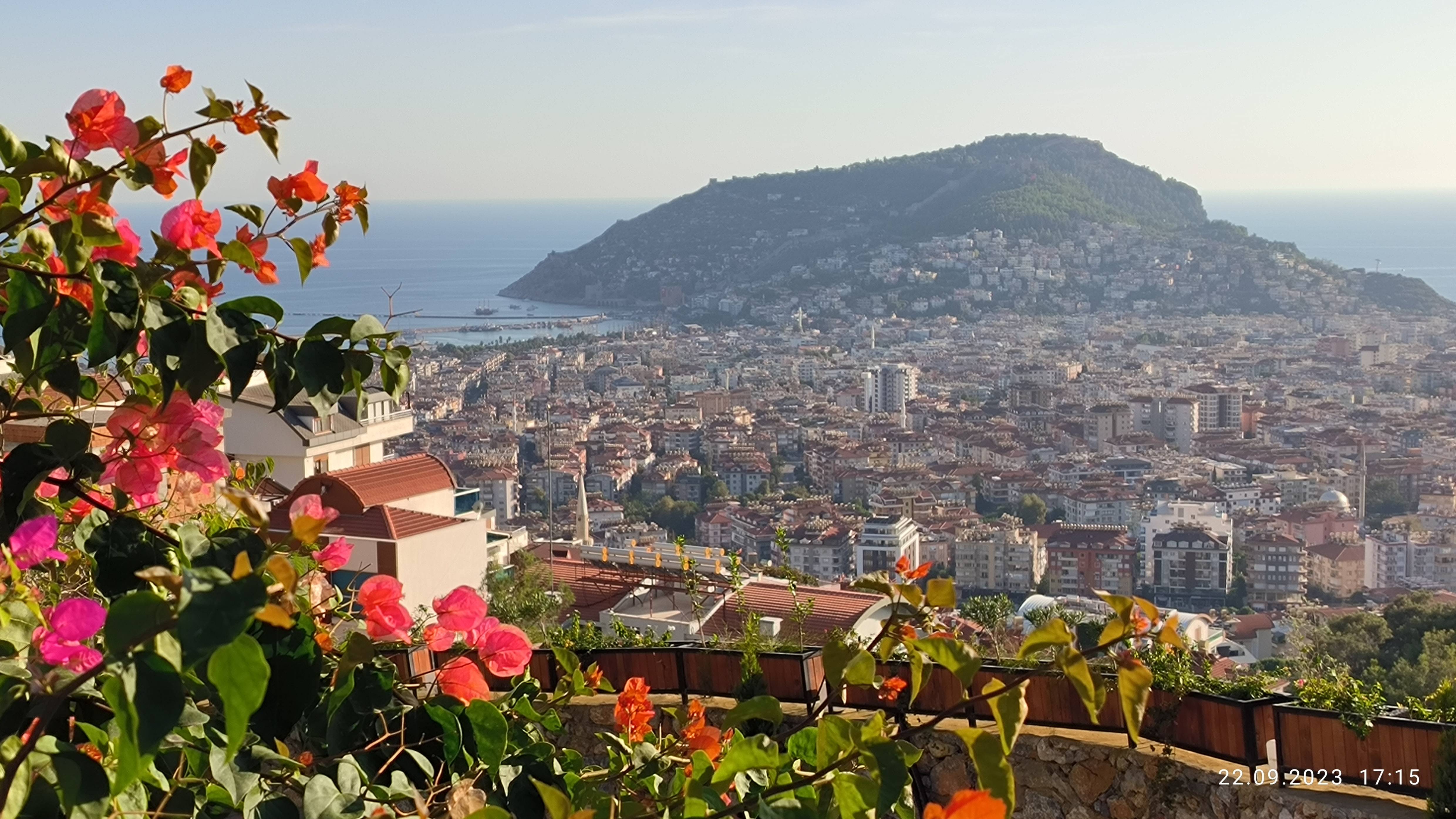 Park I Love Alanya
Парк с отличным видом на Аланью. смотреть онлайн