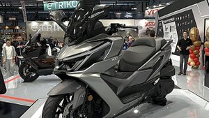 25 лучших премиальных скутеров 2025 года