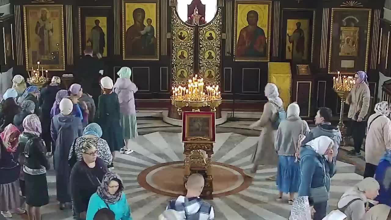 22.06.2025 Неделя 2-я по Пятидесятнице, Всех святых в земле Российской просиявших. Литургия.